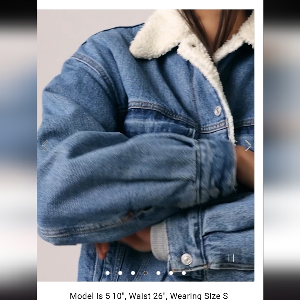 Levi's Blue Denim 90's Trucker Jacket with Cream Sherpa Collar - Picture 2 of 7